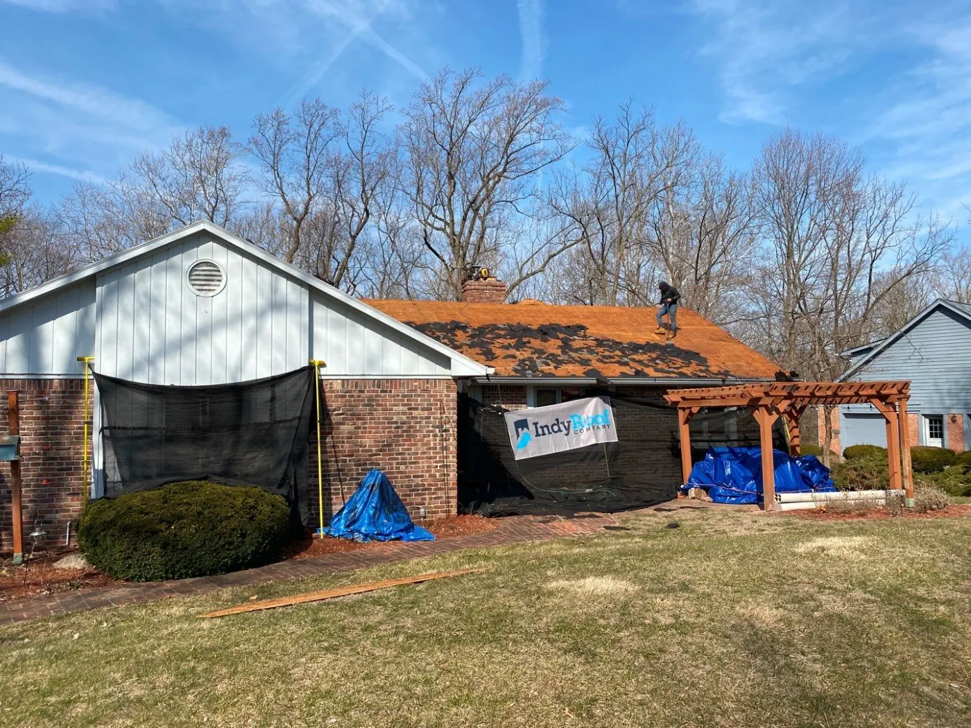 Manufacturer-certified roof installation in Serenade